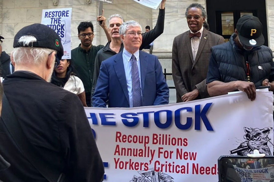 Lawmakers Rally at NYSE to Reinstate Stock Transfer Tax